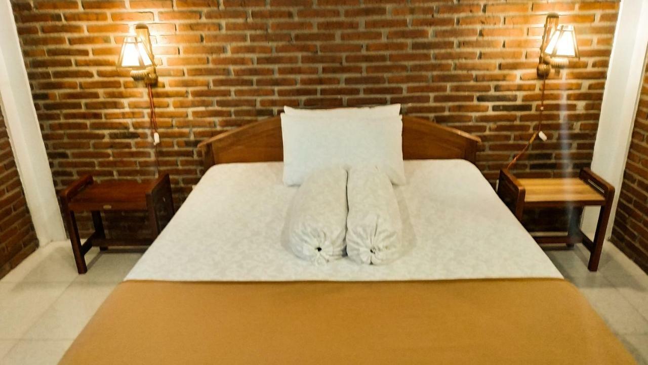 Genthong Homestay Magelang Zewnętrze zdjęcie