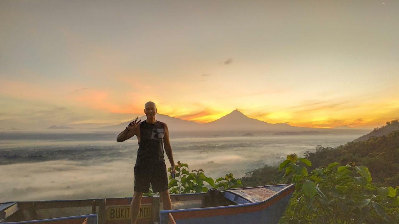 Genthong Homestay Magelang Zewnętrze zdjęcie
